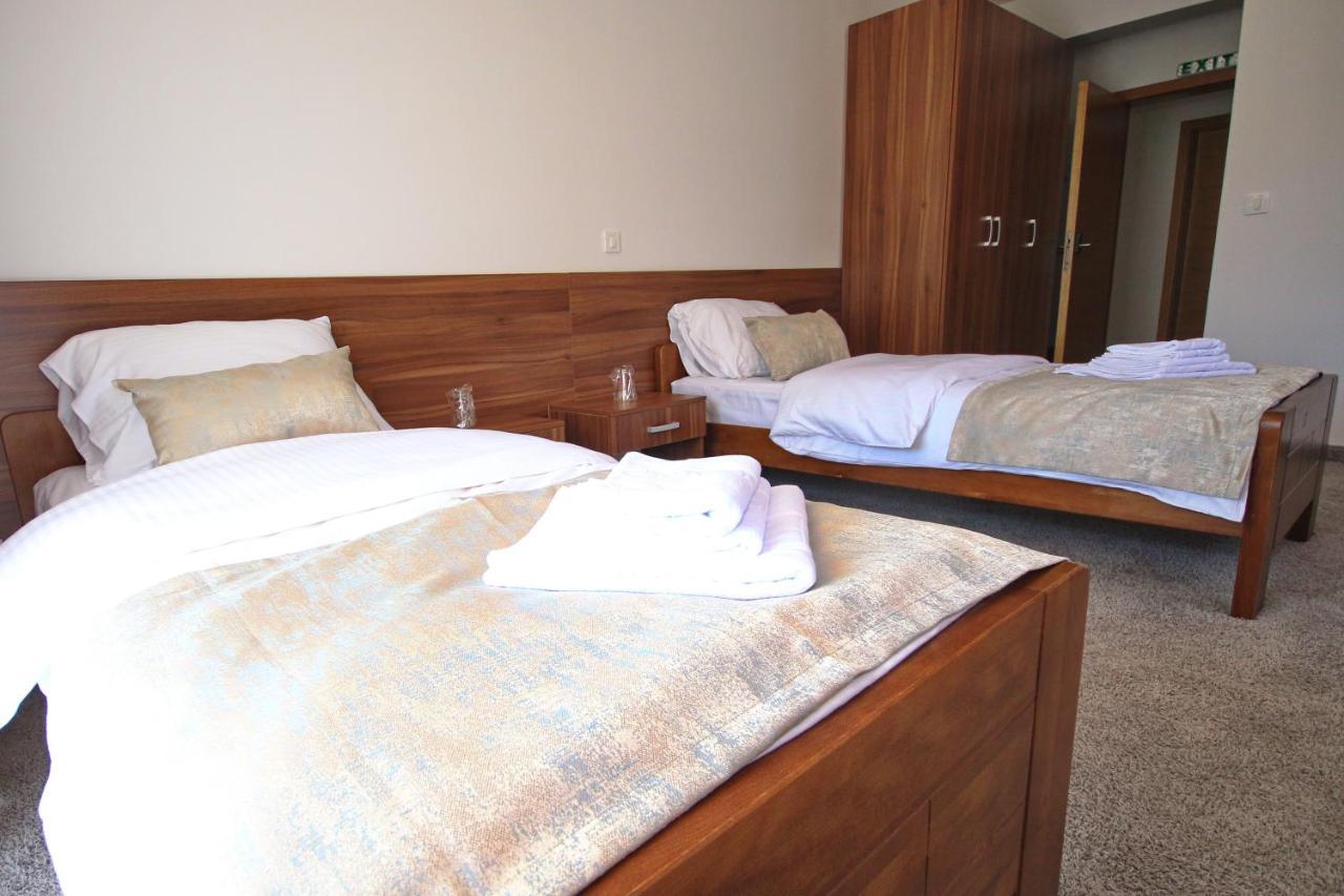 Hotel Novalic Кониц Экстерьер фото