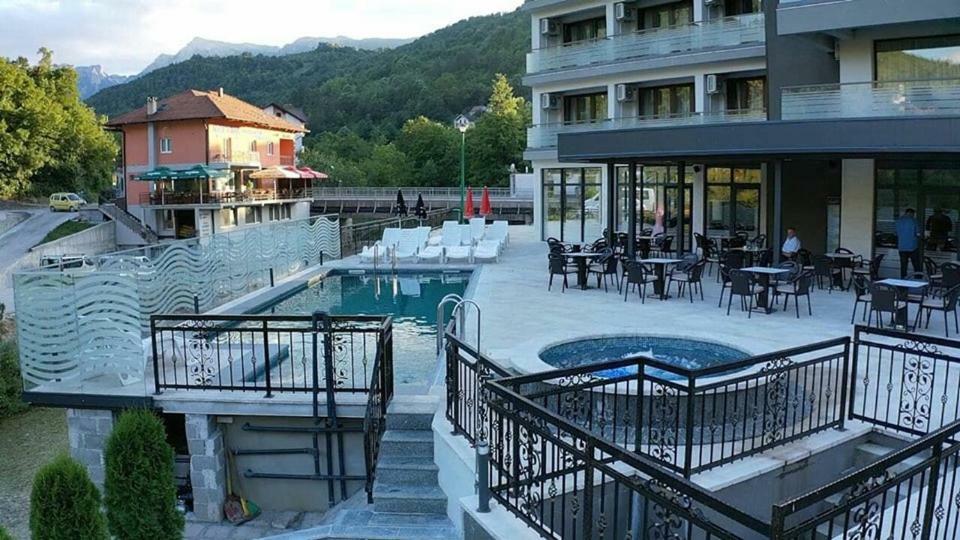 Hotel Novalic Кониц Экстерьер фото